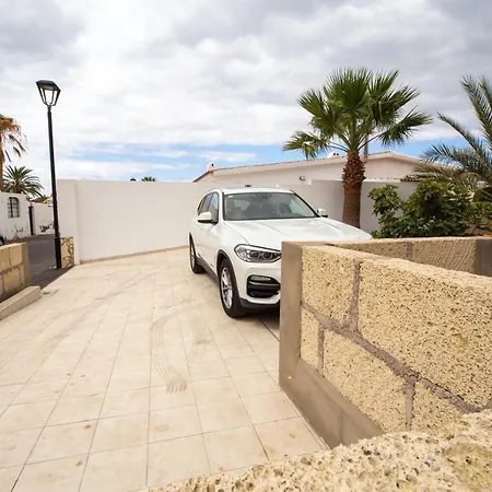 Lovely Casa Tamaide - - *