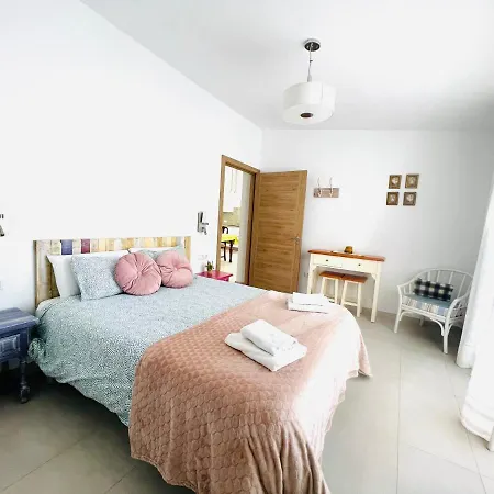 Lovely Casa Tamaide - -