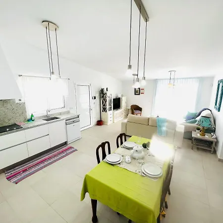 Dom wakacyjny Lovely Casa Tamaide - -