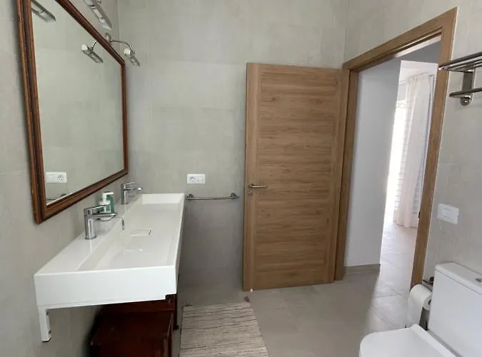 Сasa de vacaciones Lovely Casa Tamaide - - *