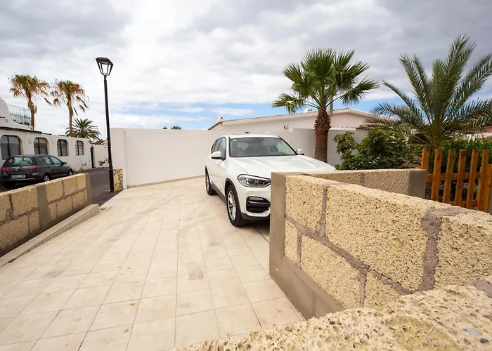 Lovely Casa Tamaide - - *