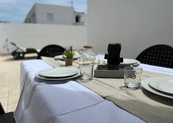 Lovely Casa Tamaide - - *